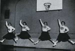 1959-cheerleaders